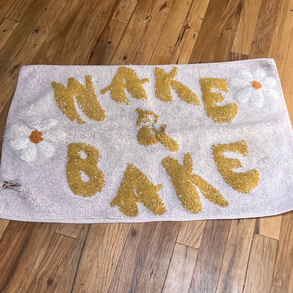 Wake & Bake Bath Mat with Floral Design